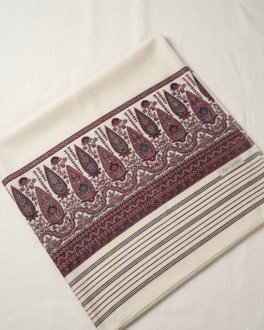 Lawn Shawl